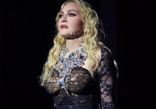 Bí Mật Thành Công Của Madonna: Sáng Tạo Không Ngừng Và Kiểm Soát Tự Chủ